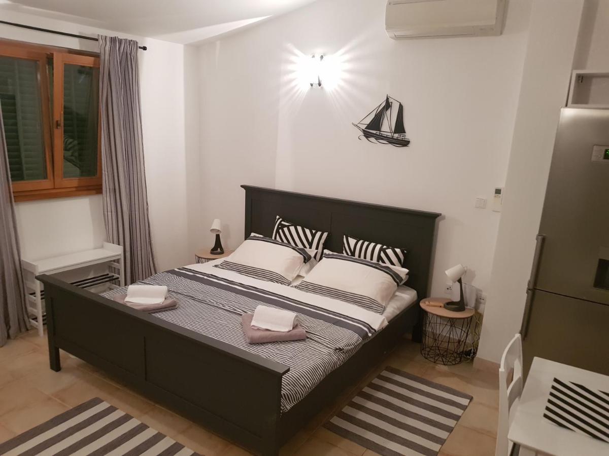 Apartments Summer Touch Petrčane Extérieur photo