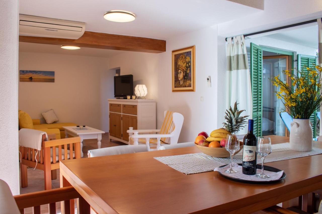 Apartments Summer Touch Petrčane Extérieur photo