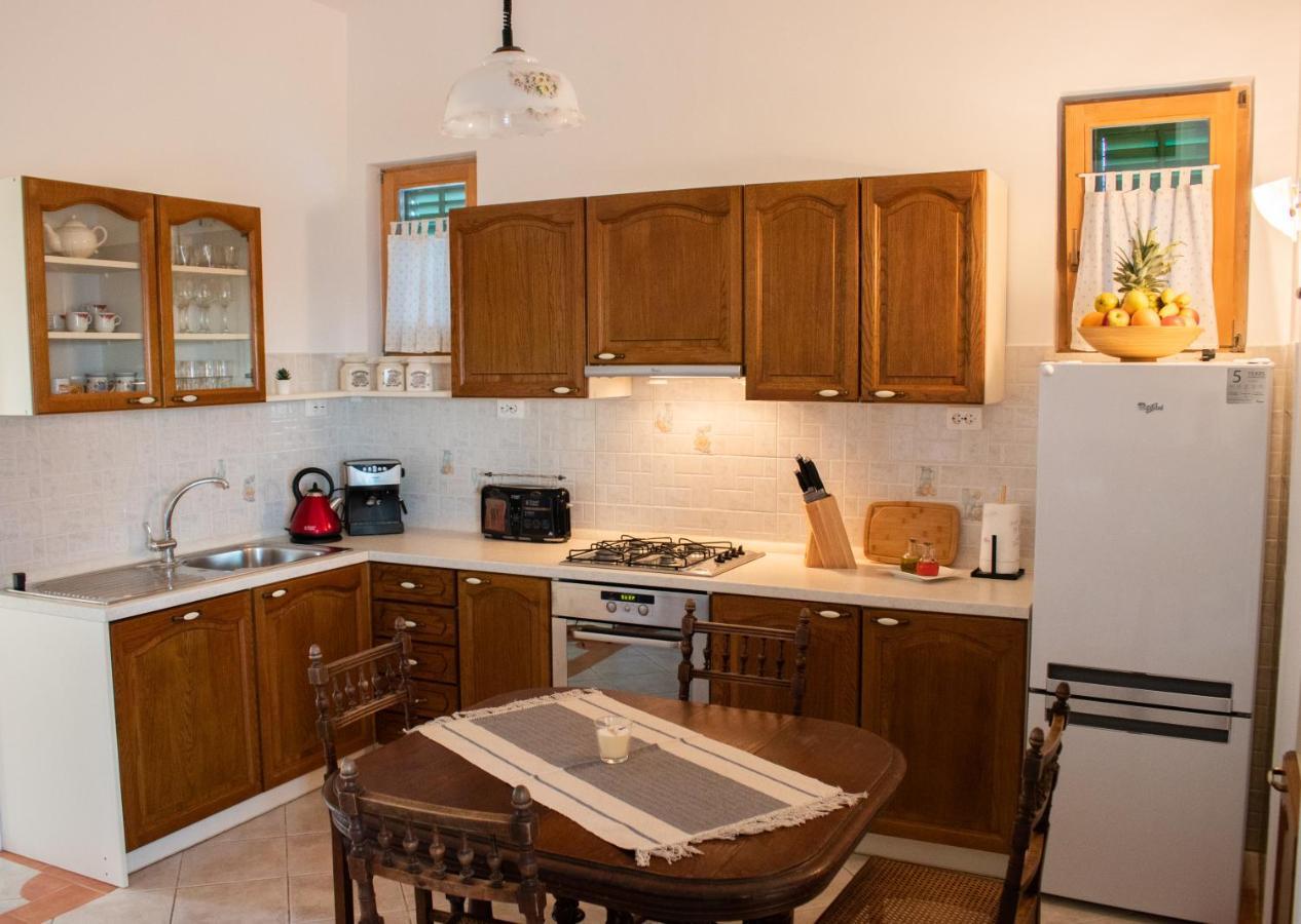 Apartments Summer Touch Petrčane Extérieur photo